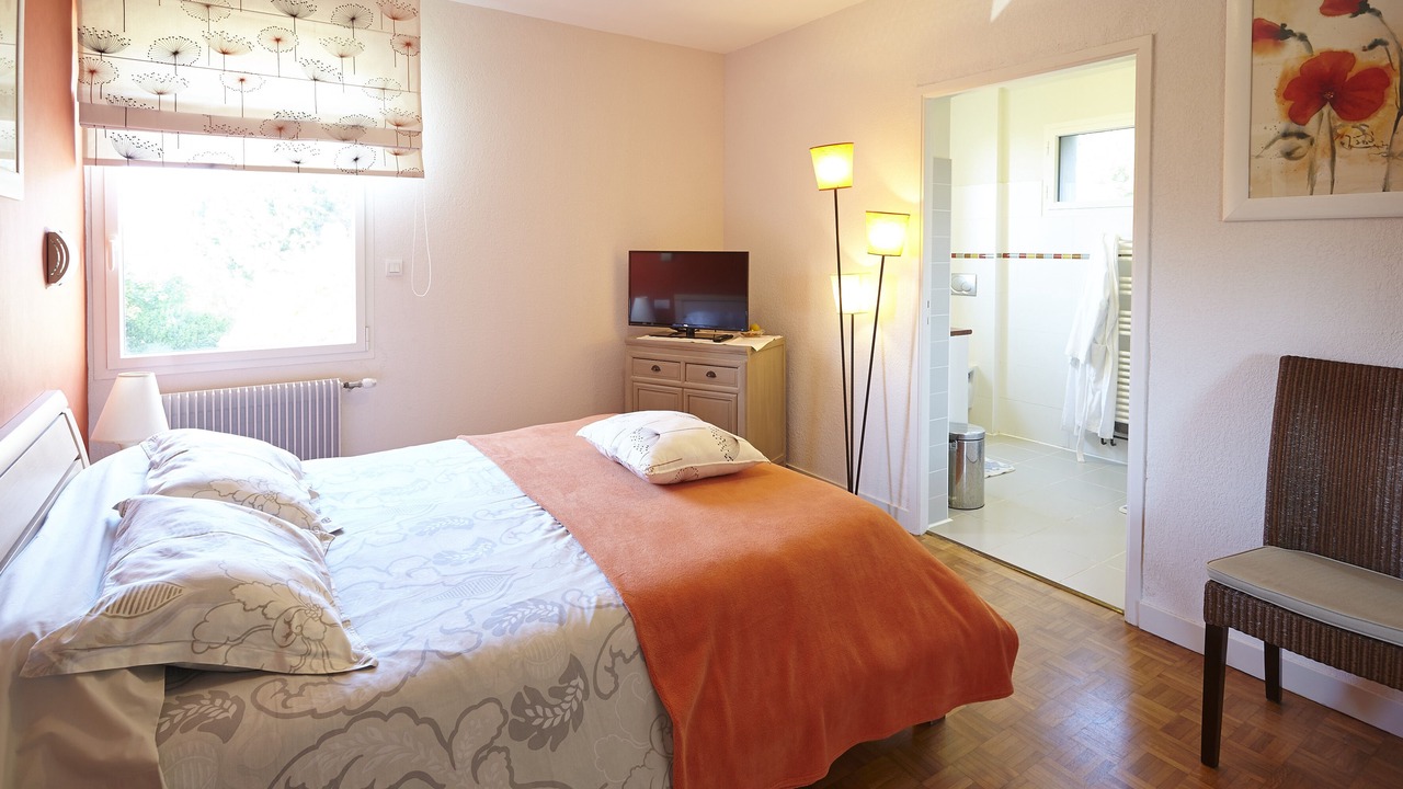 Photo of Bedroom in Carantec