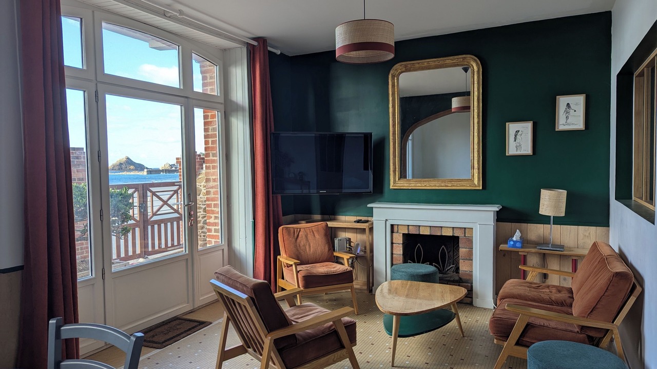 Photo of Livingroom in Pleneuf-Val-Andre