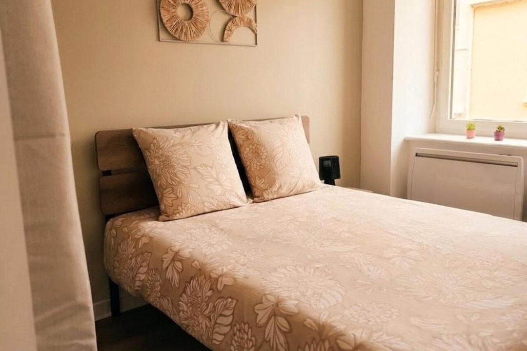Photo of Bedroom in Montbrison