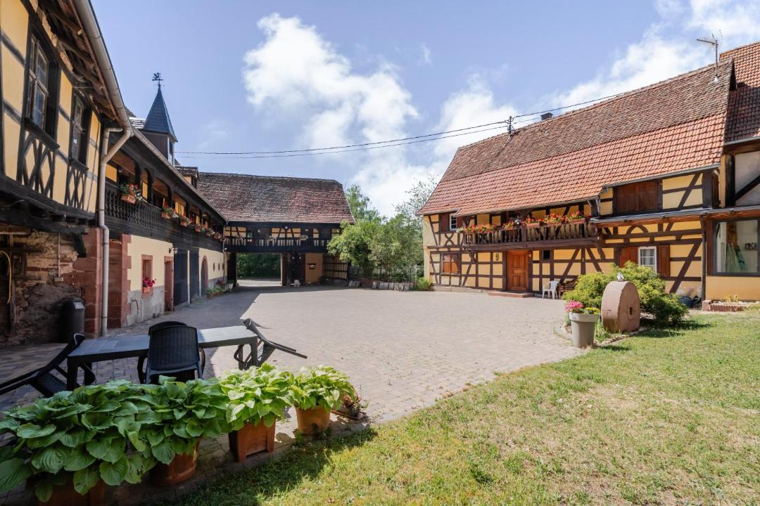 Photo of Others in Issenhausen