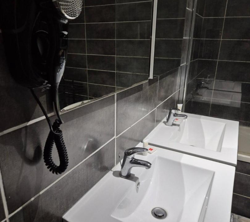 Photo of Bathroom in Lambezellec