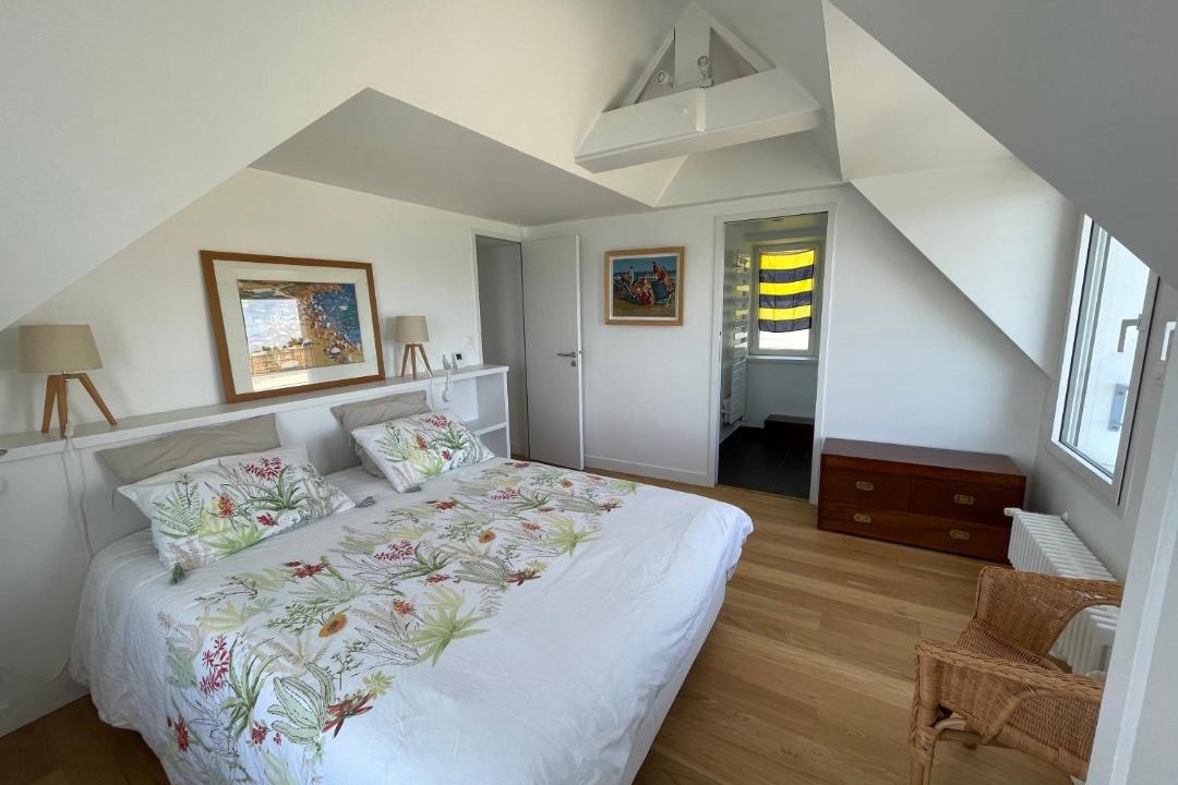 Photo of Bedroom in Plouhinec