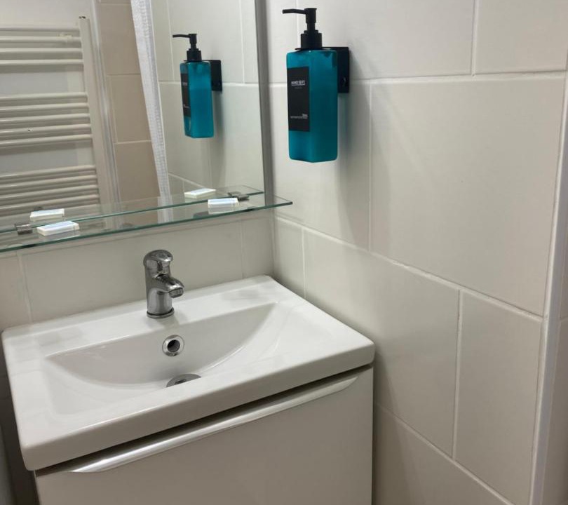 Photo of Bathroom in Sainte-Gemme-en-Sancerrois