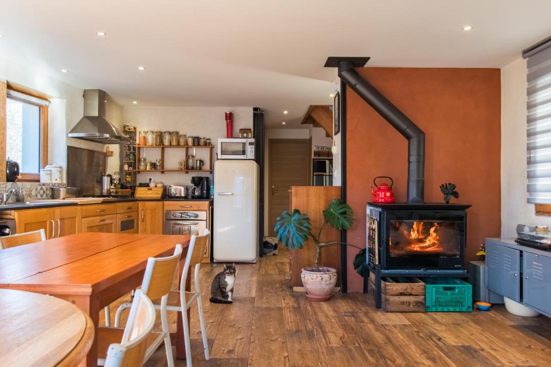 Photo of Kitchen in Saint-Martin-de-Queyrieres