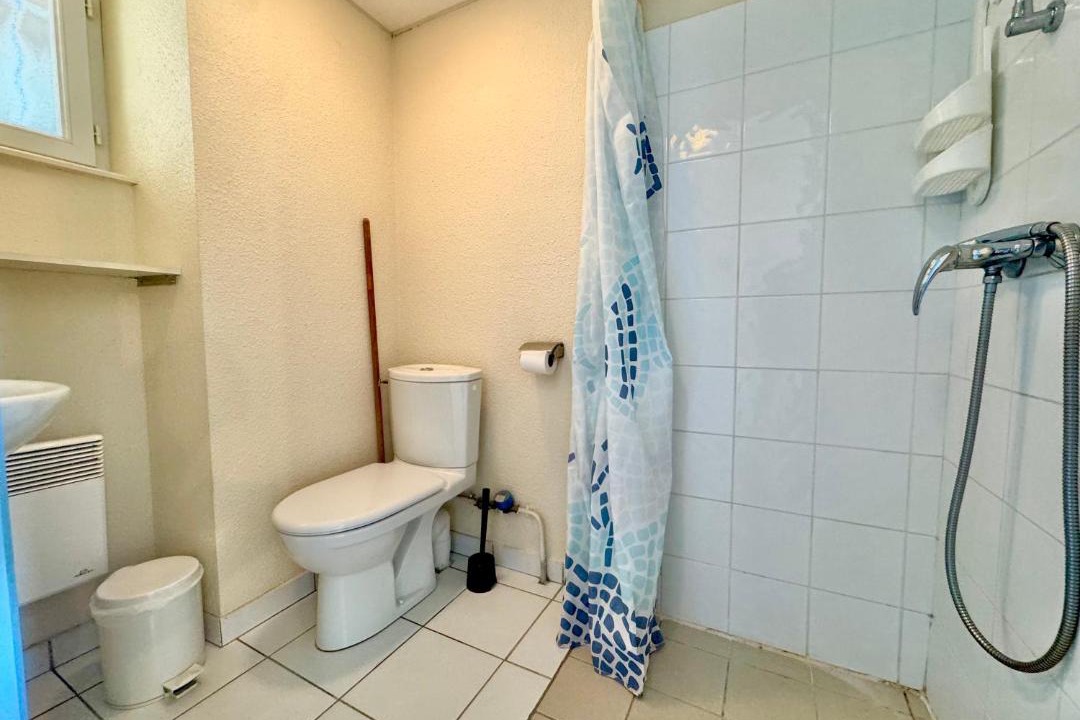 Photo of Bathroom in Meyras