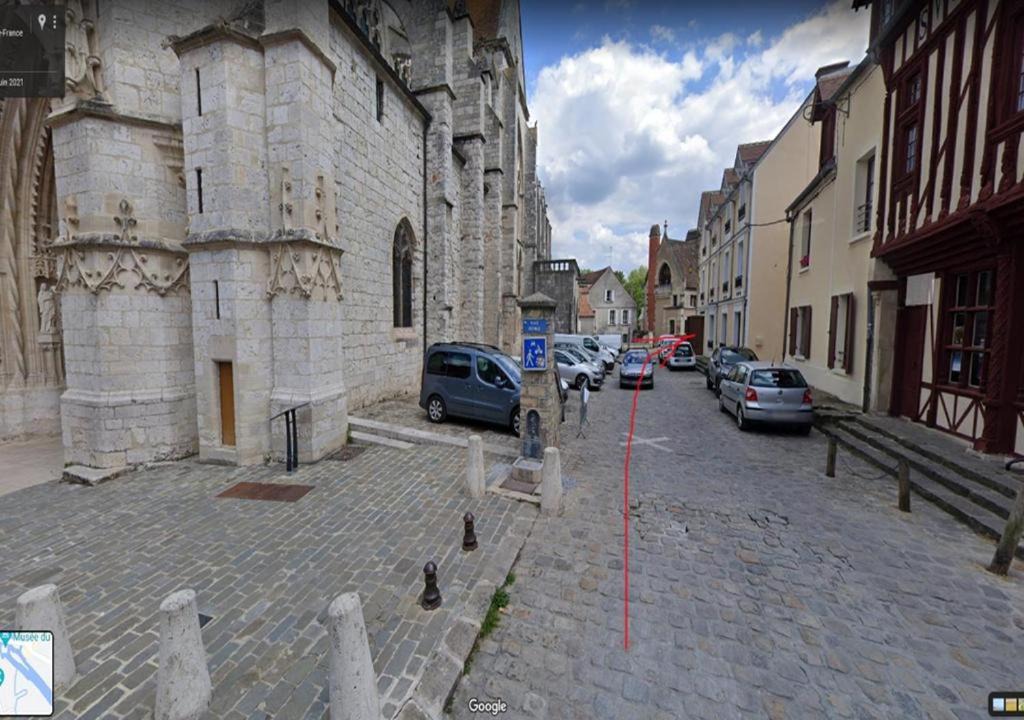 Photo of Others in Moret-sur-Loing