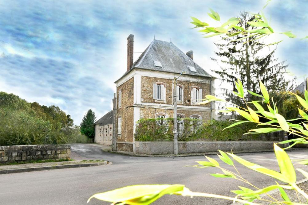 Photo of Others in Saint-Fargeau-Ponthierry