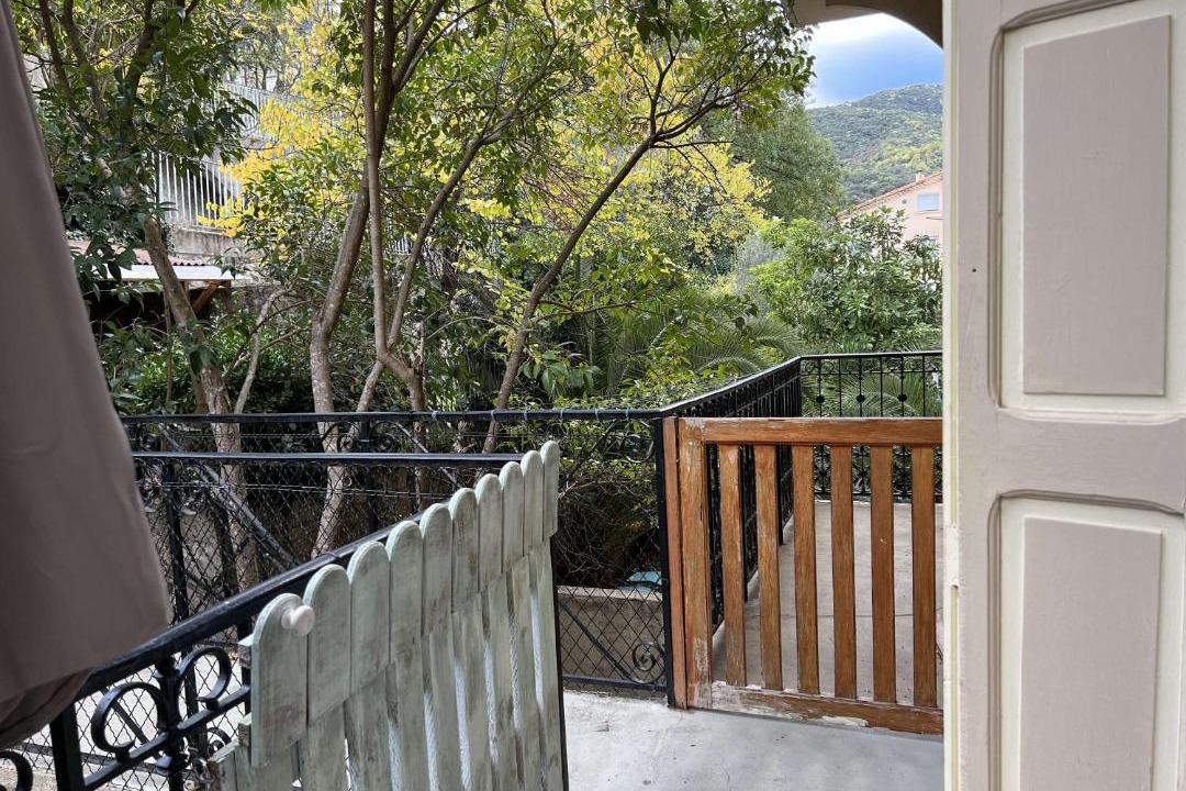 Photo of Patio Balcony in Amelie-les-Bains-Palalda