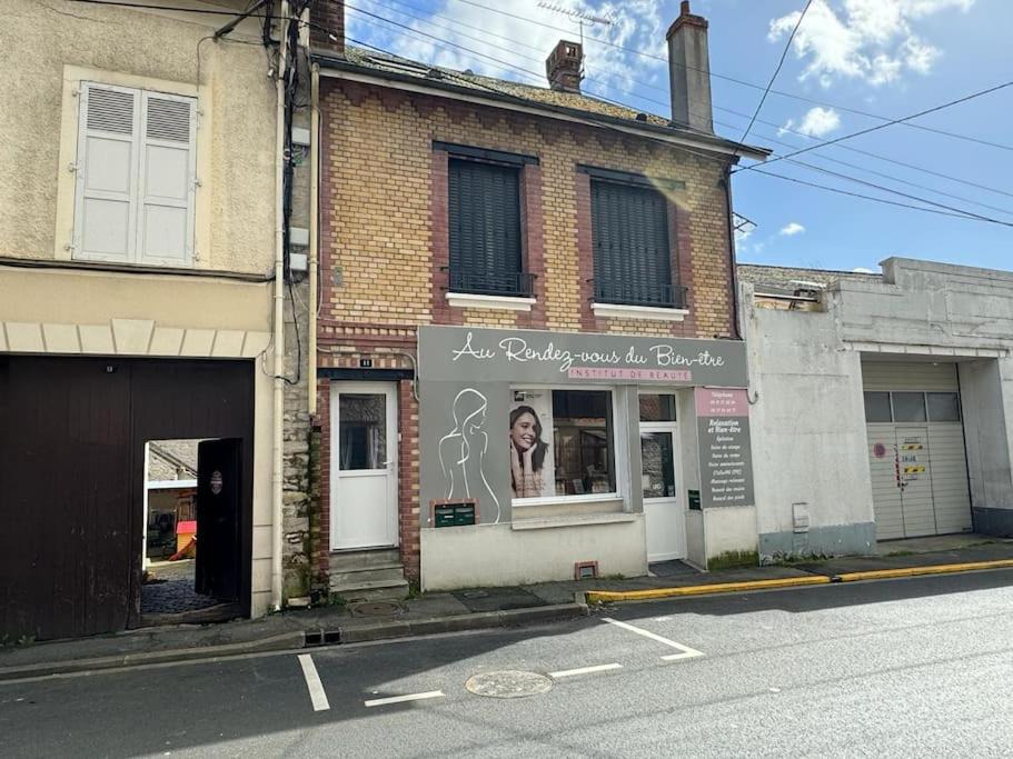 Photo of Others in Maisse