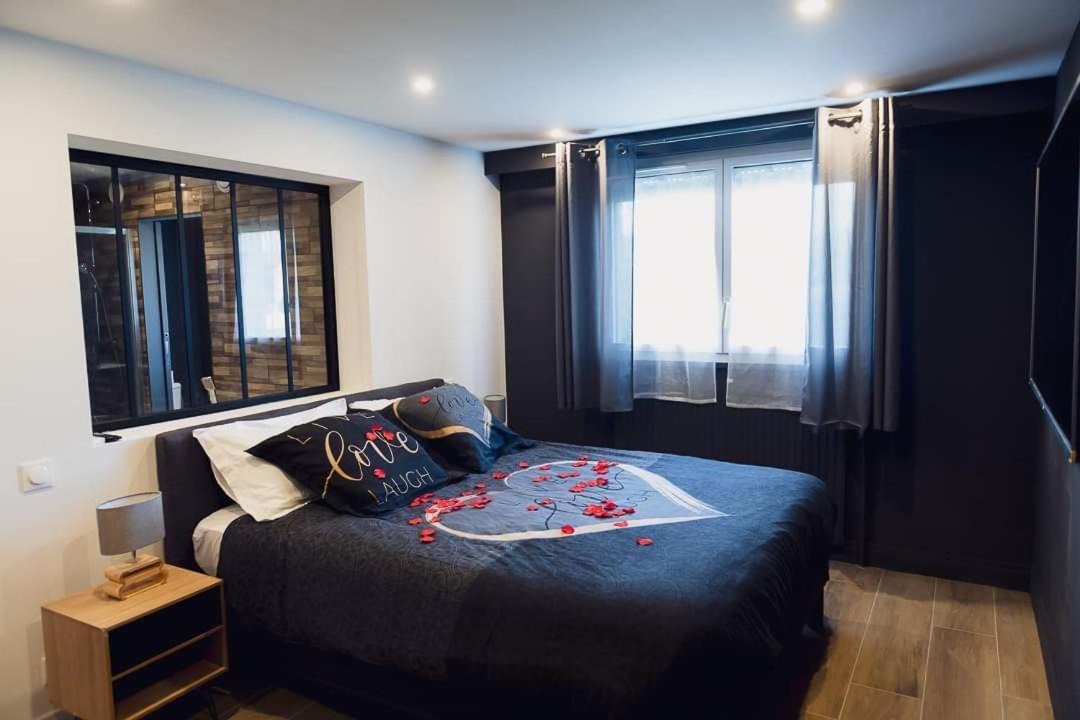 Photo of Bedroom in Crecy-en-Brie