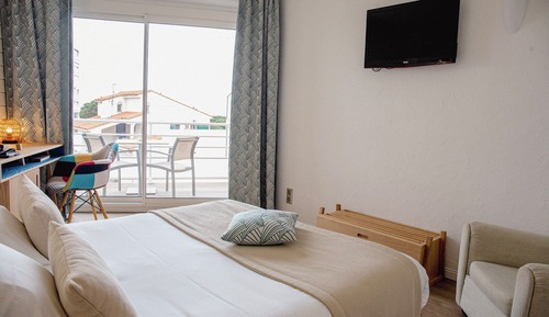 Double or Twin Room (Sans Vue Mer)