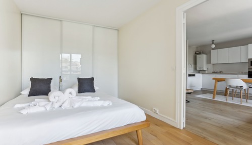 Superior Apartment (133 Jean Jaures Boulevard)