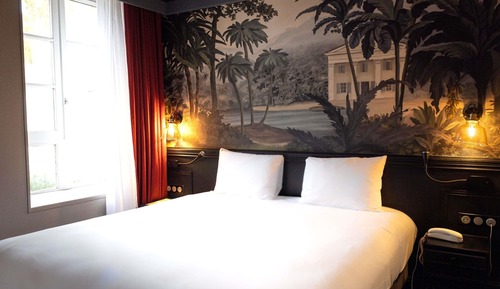 Standard Room, 1 King Bed