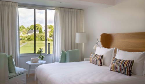 Superior Room, 1 Queen Bed, Non Smoking, Park View
