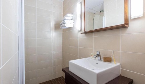 Standard Twin Room, Hill View