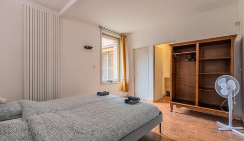 Apartment, 1 Bedroom, Courtyard View