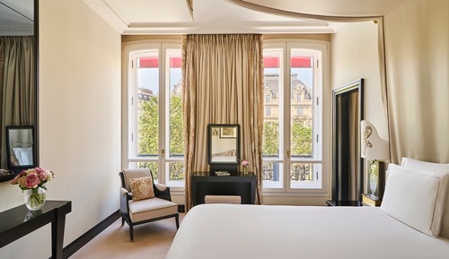 Signature Suite (Champs Elysées)