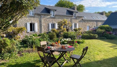 Triple Room with Garden View