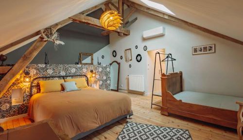 Deluxe Family Room