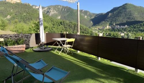 Apartment with Terrace