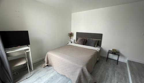 Deluxe Single Room