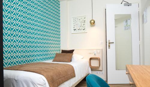 Small Single Room