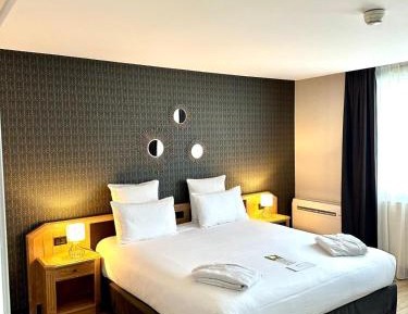 Junior King Suite with Sofa Bed - Non-Smoking