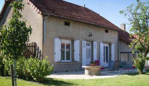 Holiday Home (8 Adults)