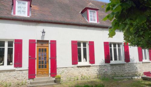 Two-Bedroom House (8 Adults)