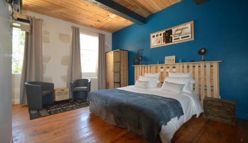Standard King Room