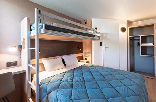 Bourges Hotel | Premiere Classe Bourges (6 kms du centre-ville)