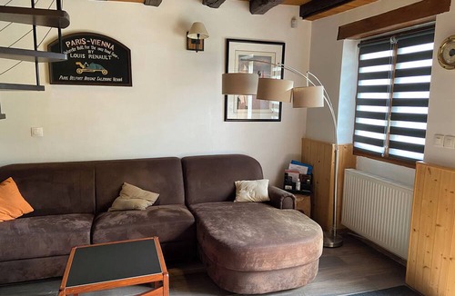 Saint-Ouen-en-Brie House | Les Crinieres en Brie