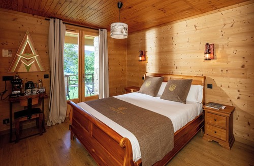 Llo Bed & Breakfast | LA MASIA DEL TAULAT CHAMBRES D HOTES