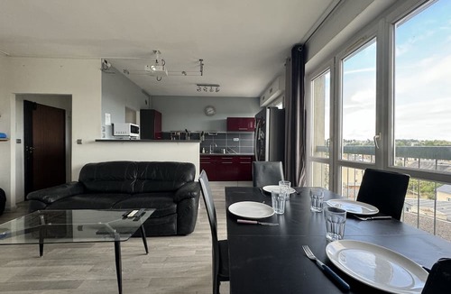 Republique Apartment | Le Gougeard - 10pers - centre ville - Rêve au Mans