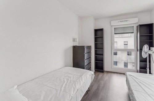 Parc-Nord Apartment | La vue sur La Défense