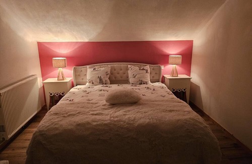 Puy-Saint-Vincent Ski Chalet | Chalet Plein Sud au Calme Village Puy St Vincent Piscine, Spa, Animaux Acceptés