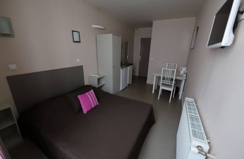 13th Arrondissement Hotel | Hôtel du Roussillon
