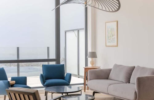 Porspoder Apartment | Ar Skol - Magnificent seafront duplex