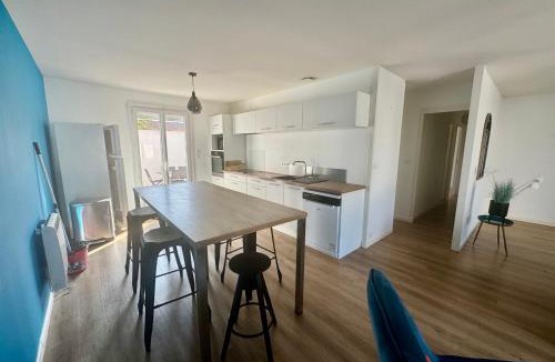 Perigny House | Family home with garden near La Rochelle