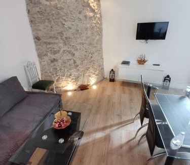 Thiers Apartment | Au Thiernois