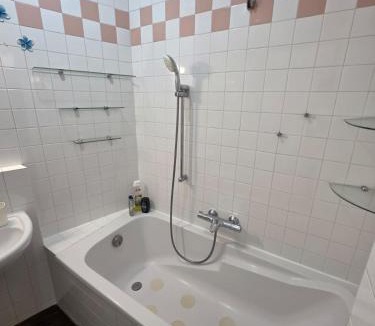 Drancy Centre Apartment | Beautiful T2 22 Av Jean Jaurés Drancy