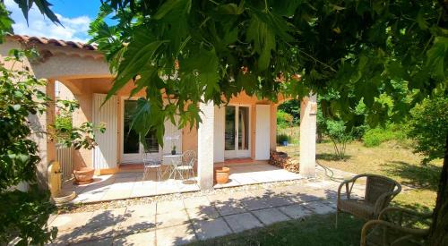 Le Chaffaut-Saint-Jurson House | La Maison Provence, Jardin privé, Calme et Nature