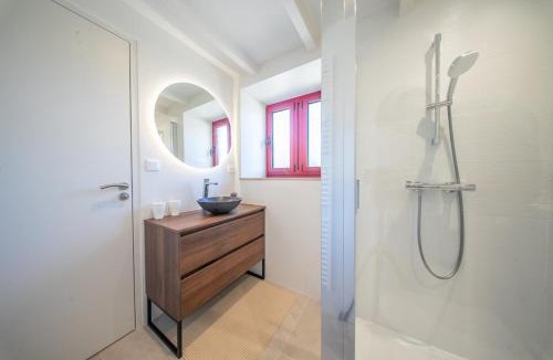 Pont-l'Abbe House | Maison en pierre dans un hameau privé