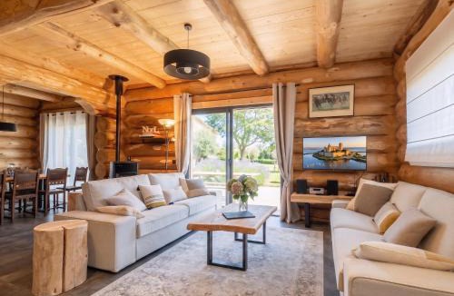 Saint-Jean-en-Val Ski Chalet | Fuste 5 étoiles avec Spa et chevaux Fjords, Aventure, nature et Grand Confort en Famille, entre Amis
