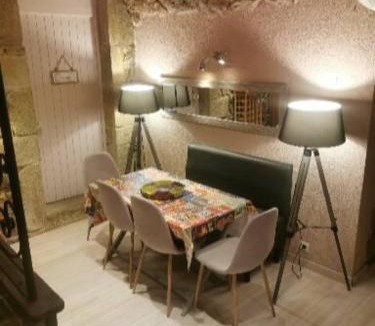 Montreal Apartment | Le CLOS MARFRUMA