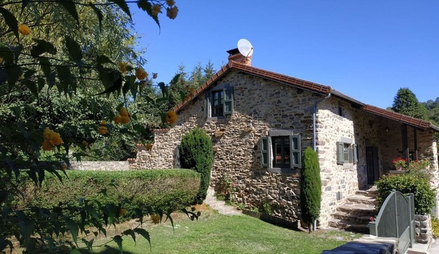 Gite Saint-Poncy, 3 bedrooms, 6 persons