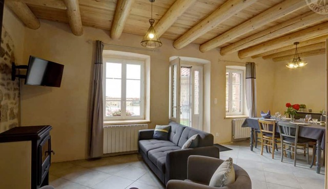 Gite Saint-Hilaire-Cusson-la-Valmitte, 3 bedrooms, 6 persons