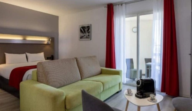 The Originals City, Hôtel Les Dômes, Perpignan Sud
