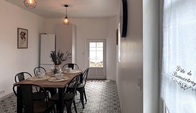 Gite Rocles, 2 bedrooms, 5 persons