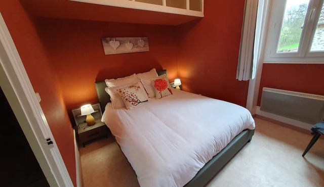 Suite de 35m2 Petit Déjeuner Compris à Saint Honoré les Bains